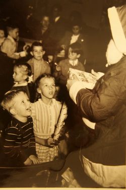 Chip ann santa 1946 1a