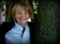 Miles - tree July 1 2012 - baba